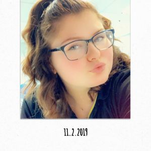 Meet your Posher, Brittney